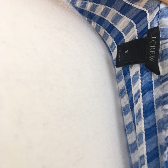 Smocked off shoulder dress - Picture 3 of 5